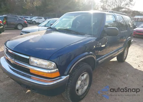 1999 Chevrolet Blazer Ls z USA, uszkodzony, nr VIN 1GNDT13W4X2152156